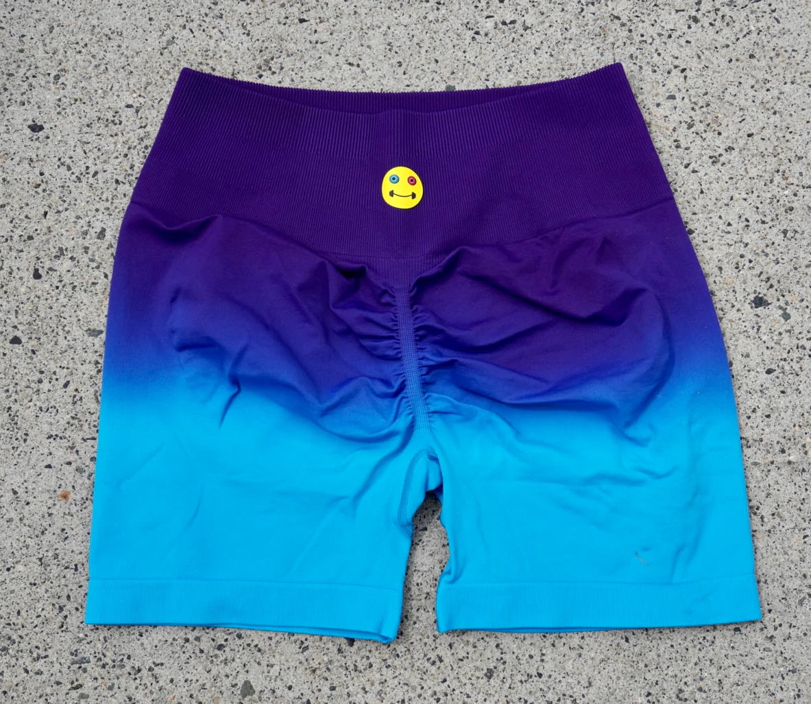 TSUNAMI STRONG- SCRUNCH SHORTS (SUPER STRETCH)