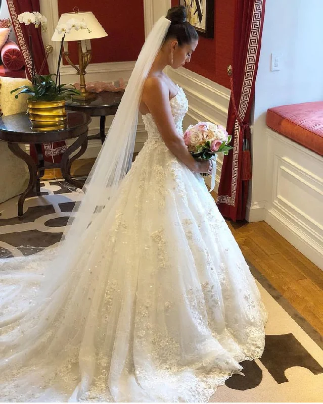 A Line Ball Gown Tulle Lace Wedding Dress Long Bridal Gown        S6240