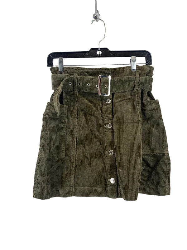 Skirt Mini & Short By Top Shop In Green, Size: 6